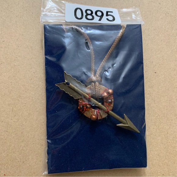 🔥5/$20🔥 Arrow Necklace and Macrame Bracelet New and Handmade - Picture 4 of 4